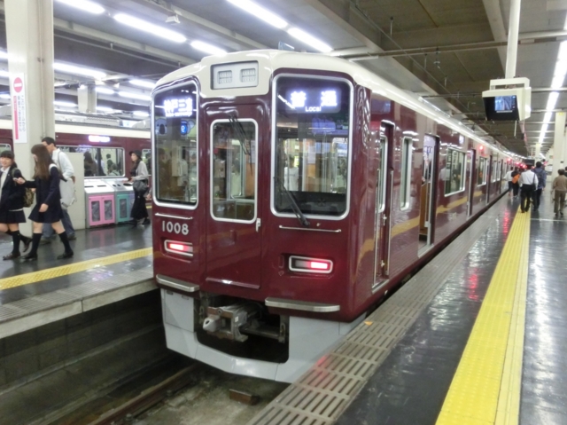 阪急1000系　阪急神戸線普通