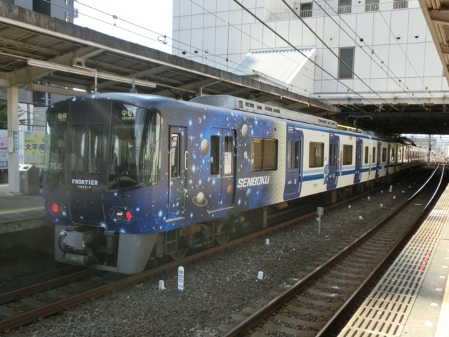 泉北7000系　泉北高速鉄道線各駅停車