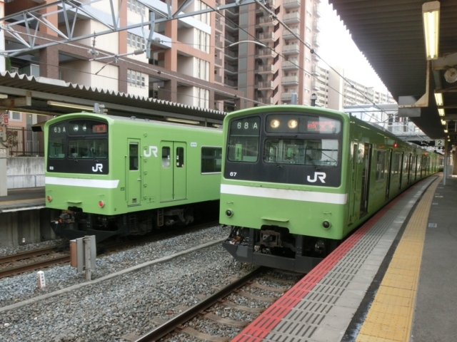 ＪＲ201系とＪＲ201系