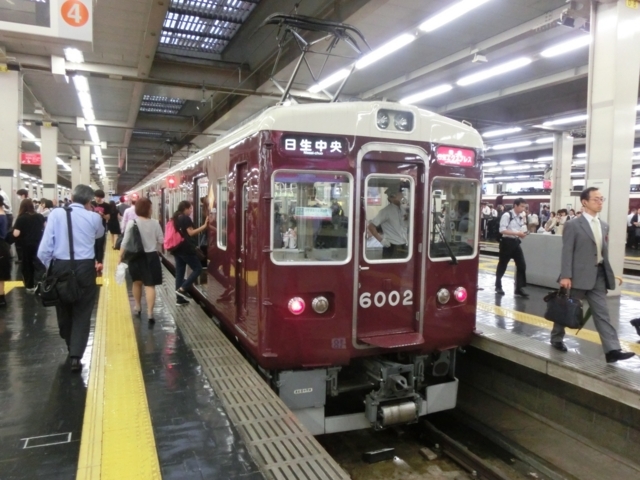 個別「阪急6000系 阪急宝塚線特急日生エクスプレス」の写真、画像