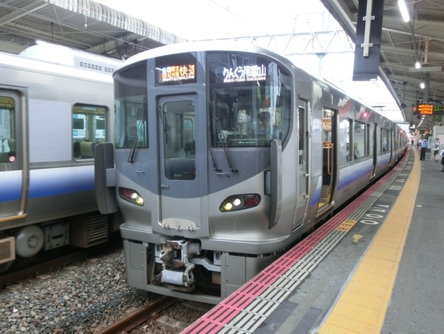 ＪＲ225系5100番代　ＪＲ関西空港線関空快速