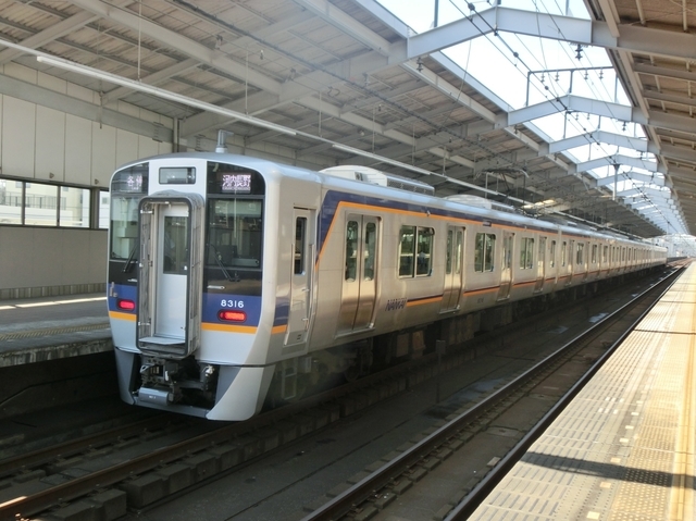 南海8300系　南海高野線各駅停車