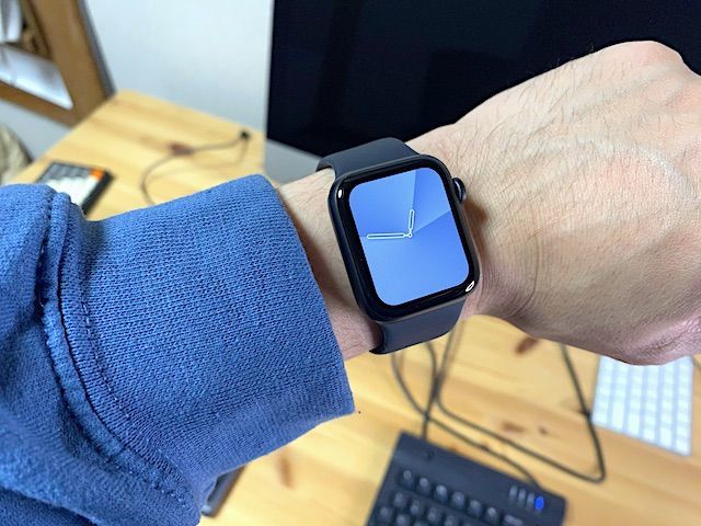 【Apple Watchの選び方①】モデルの選び方・Series3か6かSEか（SE スペースグレイ 40mmに決めた理由） - 読めるブログ