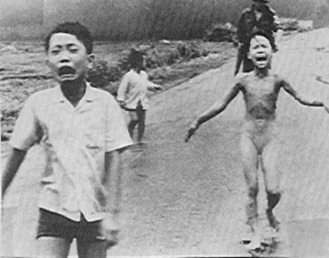 戦争　全裸 ハーツ・アンド・マインズ』（１９７４）ベトナムの？政治家の？いったい誰のための戦争だったのか。 - 良い映画を褒める会since2005