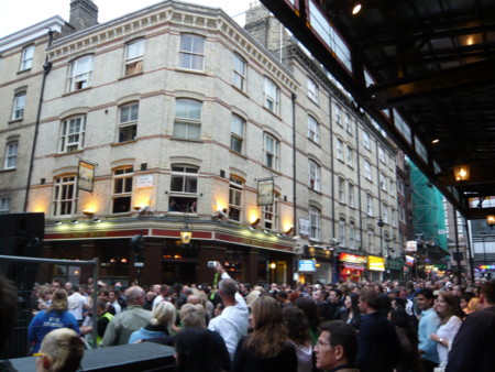 f:id:yokohama-kukan:20090914023746j:image f:id:yokohama-kukan:20090914023746j:image