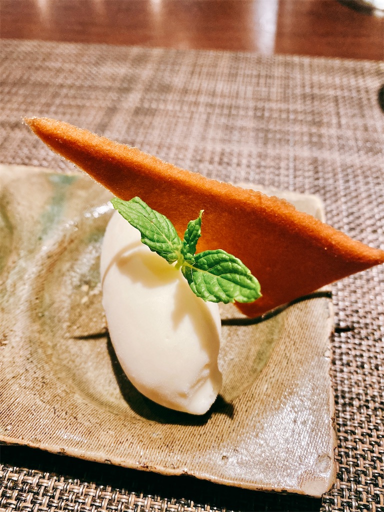 高津区久本 フィオーレの森の「Francais La Porte」で