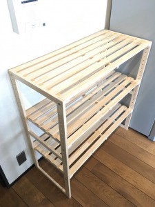 image リメイク前のニトリのウッドシェルフ