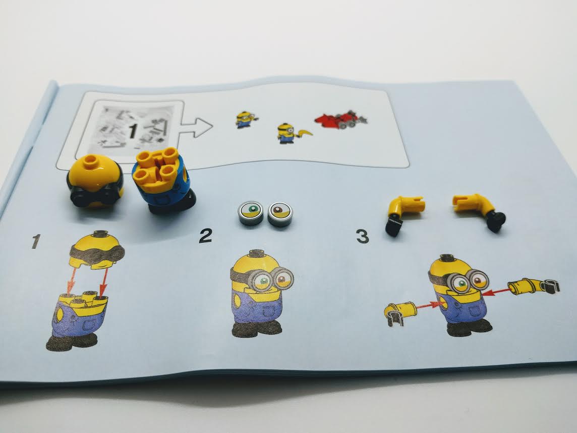 かわいいミニオンズ、クールなバイク！LEGO®セット 75549 レビュー