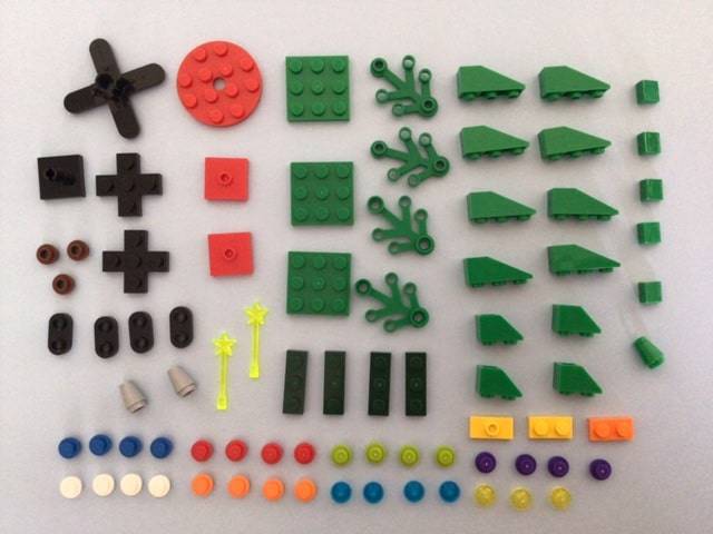 レゴ®クリエイター：LEGO® 30576 ミニツリーに小さく輝く星がキュート