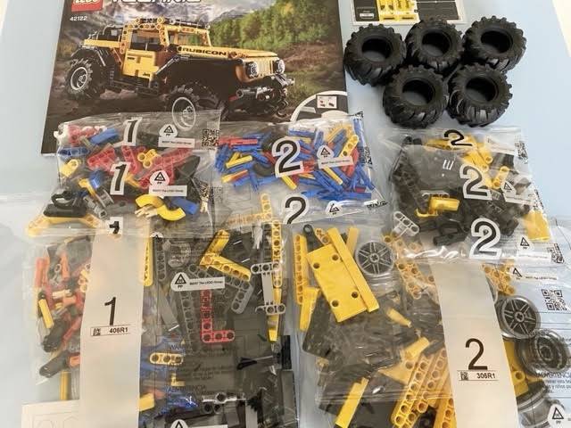レゴ：LEGO 42122 。記念日にTECHNICのJeepを購入しました。 - よう