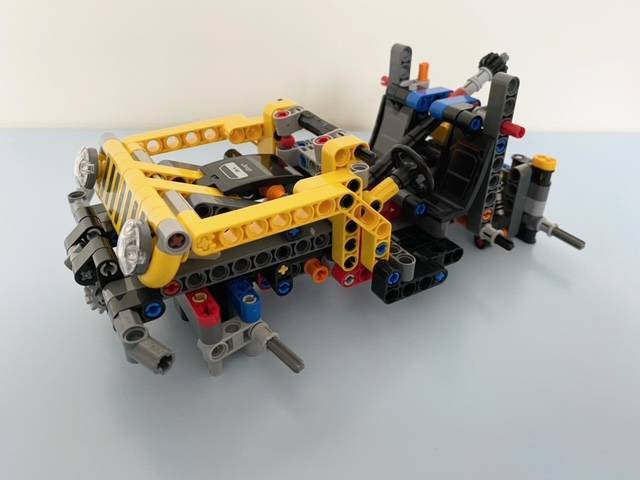 レゴ：LEGO 42122 。記念日にTECHNICのJeepを購入しました。 - よう