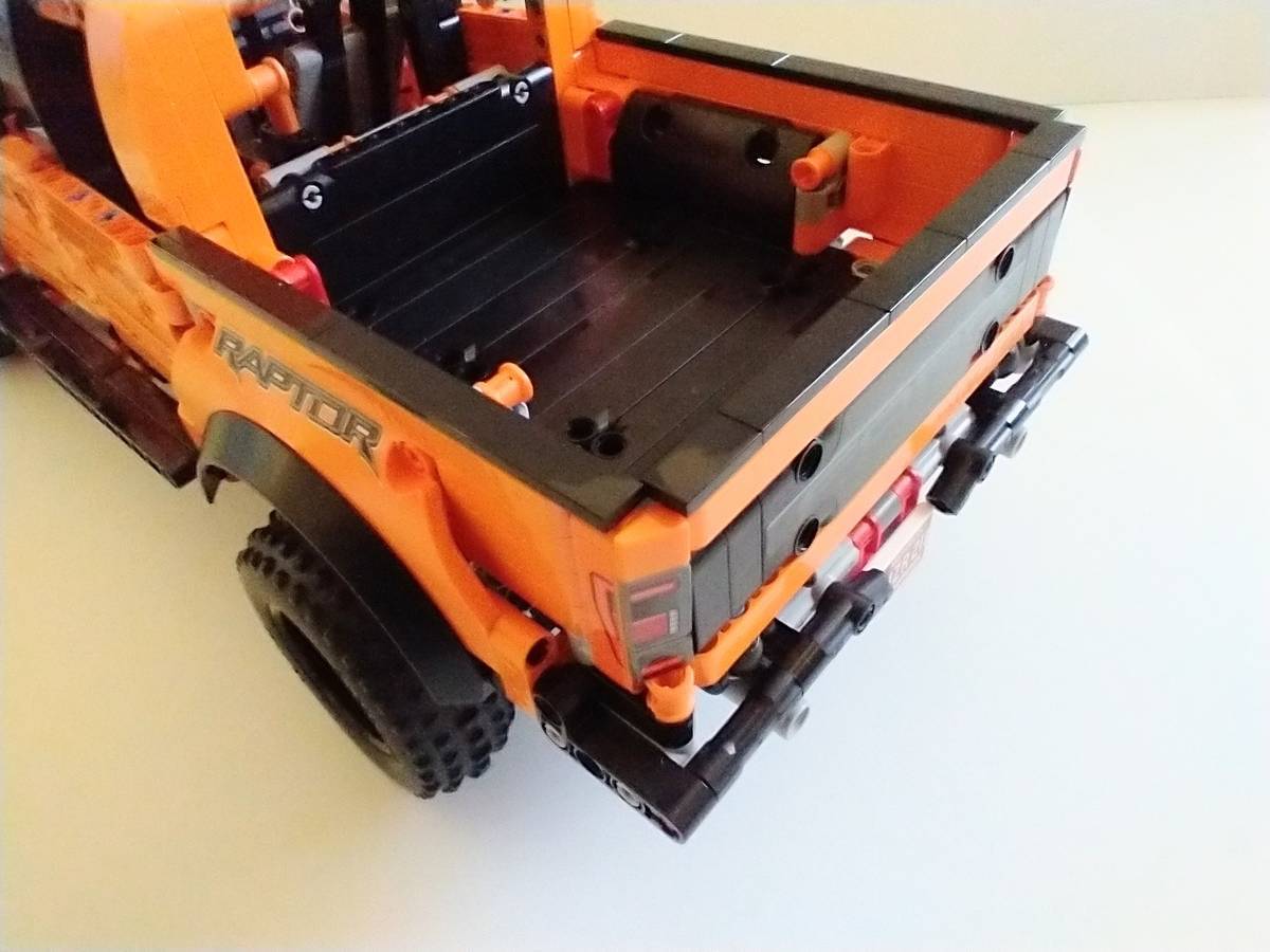 レゴ®︎テクニック42126 フォードラプター（Ford F-150 Raptor 