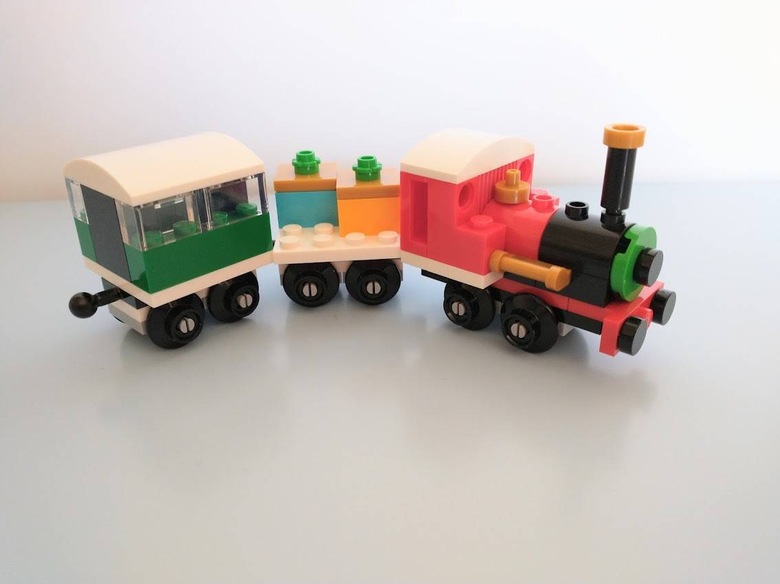 2022年、レゴ®︎クリエイターのホリデーミニセット：LEGO 30584