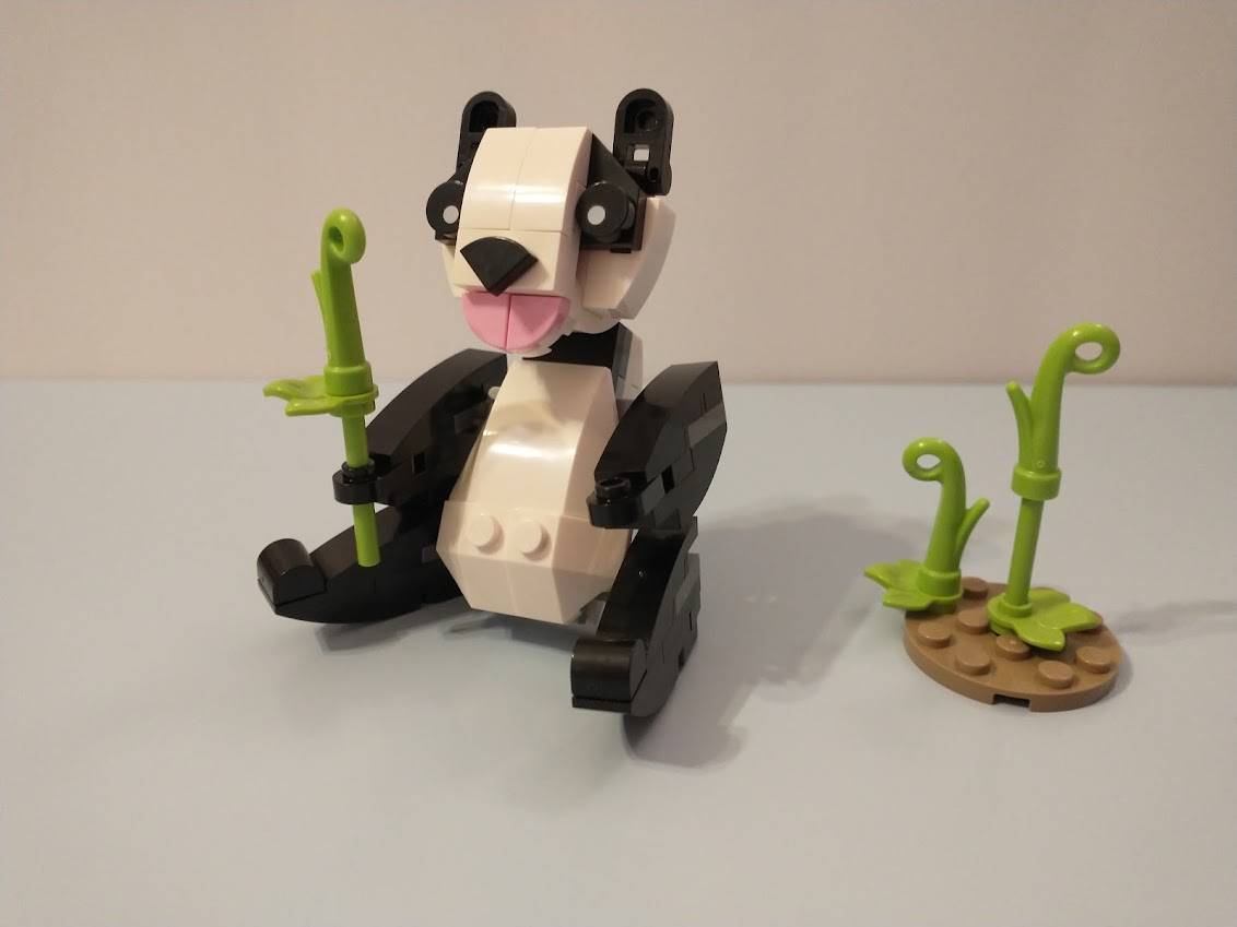 レゴ®クリエイター：LEGO® 30641 パンダ、ペンギン、シャチの3通り