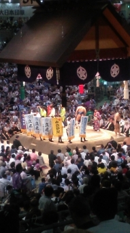 f:id:yomumirukaku:20200720044845j:plain