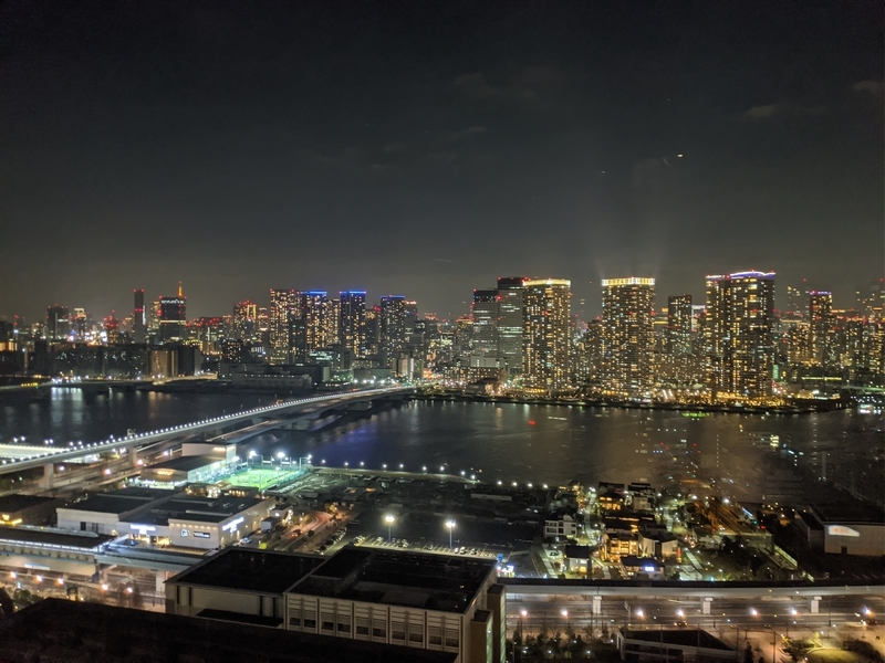 ベイズタワー＆ガーデンからの夜景３