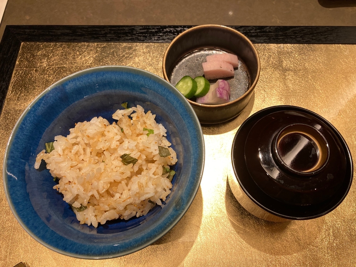 セルリアンタワー東急ホテル、ガーリックライス、鉄板焼、桜