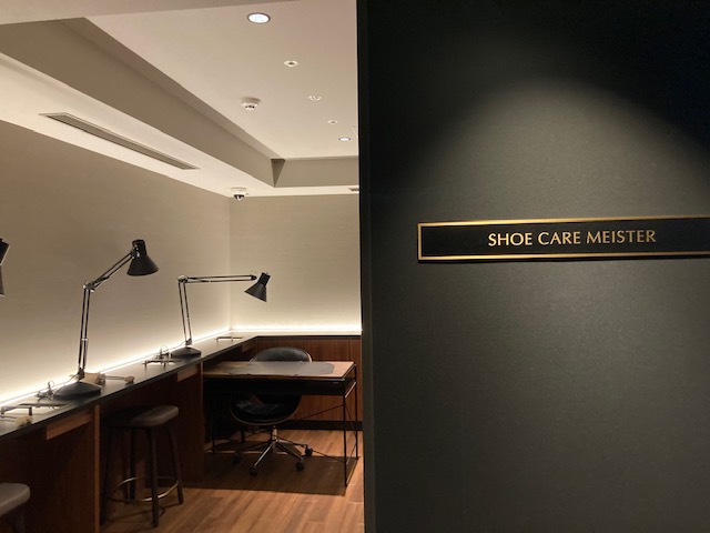 10階、SHOE CARE MEISTER