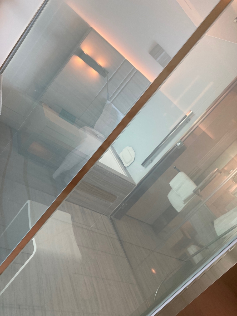 バス、ザプリンスギャラリー紀尾井町