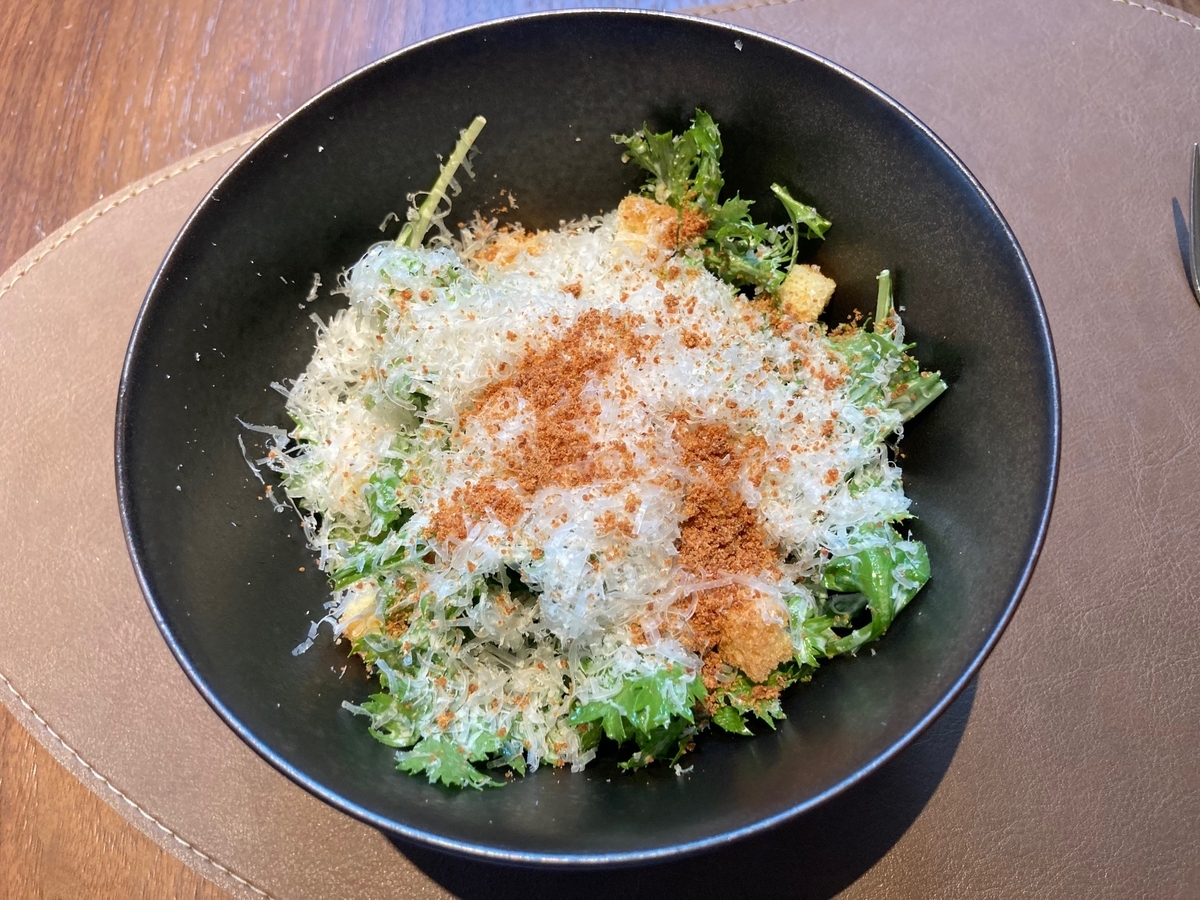 シーザーサラダ、ディスリクト、サラダ、ホテルランチ