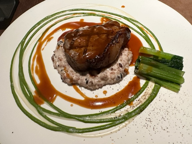 サーロインステーキ、肉料理、メイン料理