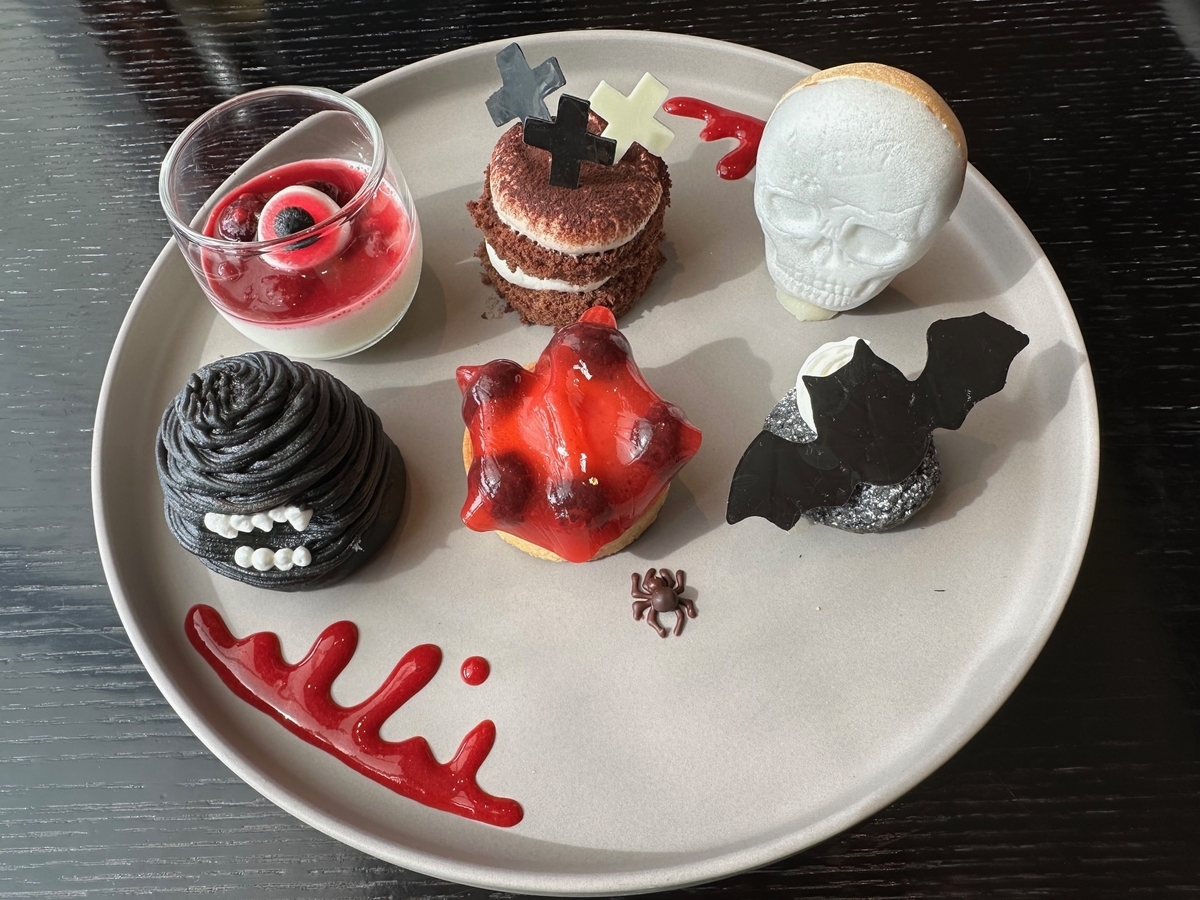お化けスイーツ、モンスター、ハロウィン