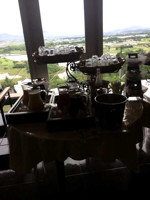 f:id:yonnbaba:20191210200156j:plain
