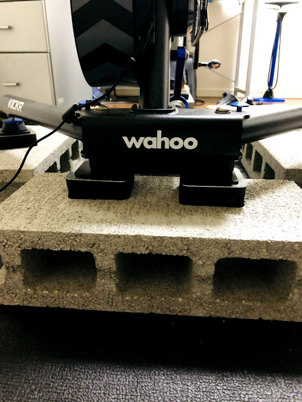 Ziwft)Wahoo kickerの防振対策について本気で考える - ごく普通の 