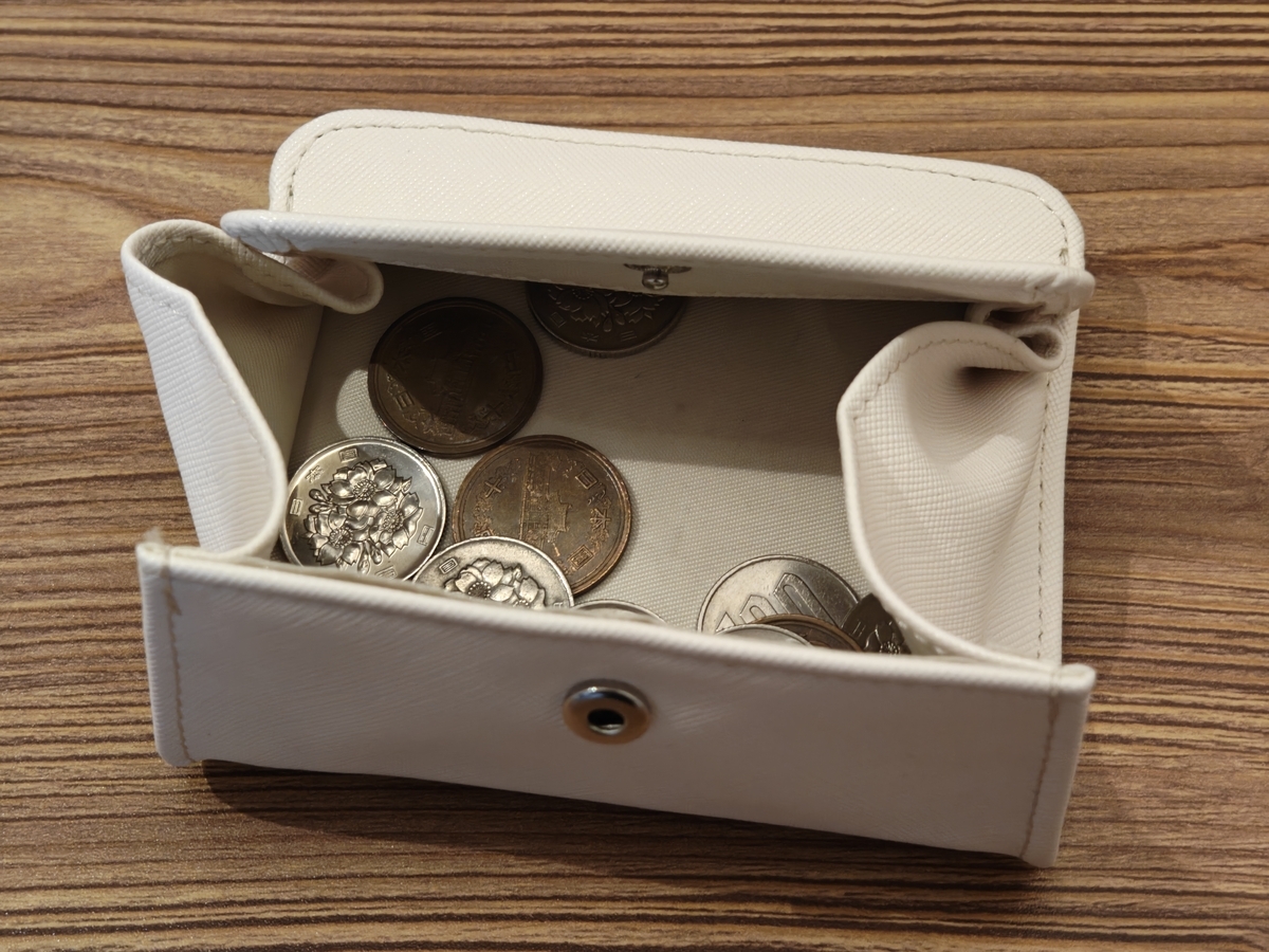 3COINS(スリーコインズ)_極薄ミニウォレット
