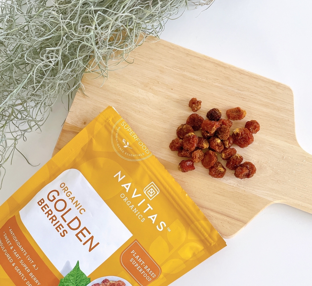 Iherb アイハーブ 酸っぱくておいしい 注目のスーパーフード ゴールデンベリー インカベリー Navitas Organics Yopilog