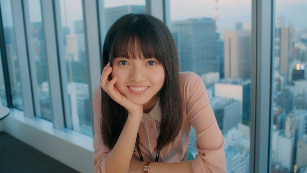矯正した 乃木坂46齋藤飛鳥さんの八重歯が無くなり歯並びが大きく変化 大人矯正ろぐ
