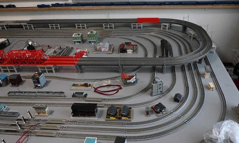 Nゲージ固定レイアウト、単線高架線路の複線化完了 - yorokinoko