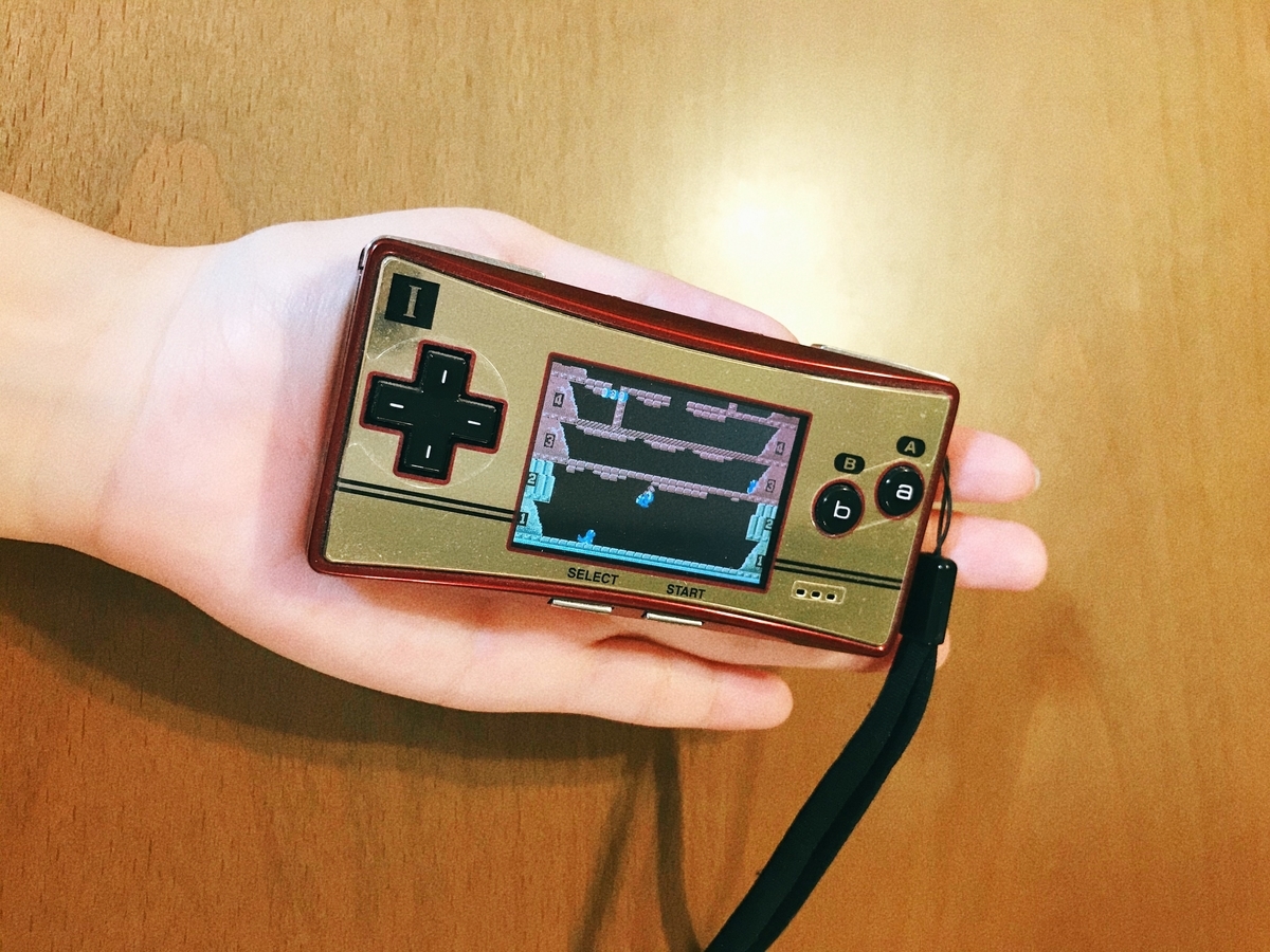 ゲームボーイミクロ オシャレな携帯ゲーム機の魅力紹介 購入レビュー 晴れときどきサメ