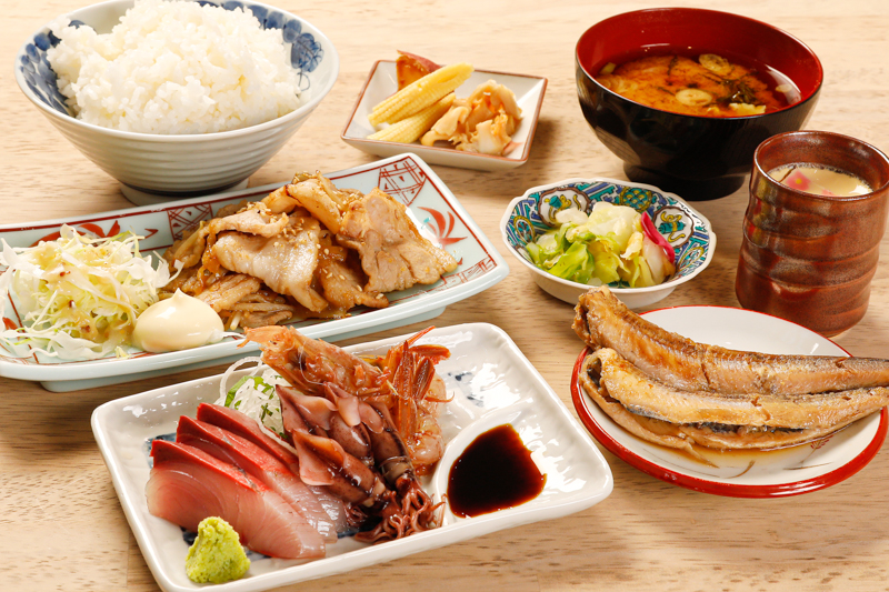 金沢 朝ごはんから夜ごはんまでok 手作り定食とお弁当の せんなり食堂 がオープン New Open 週末 金沢