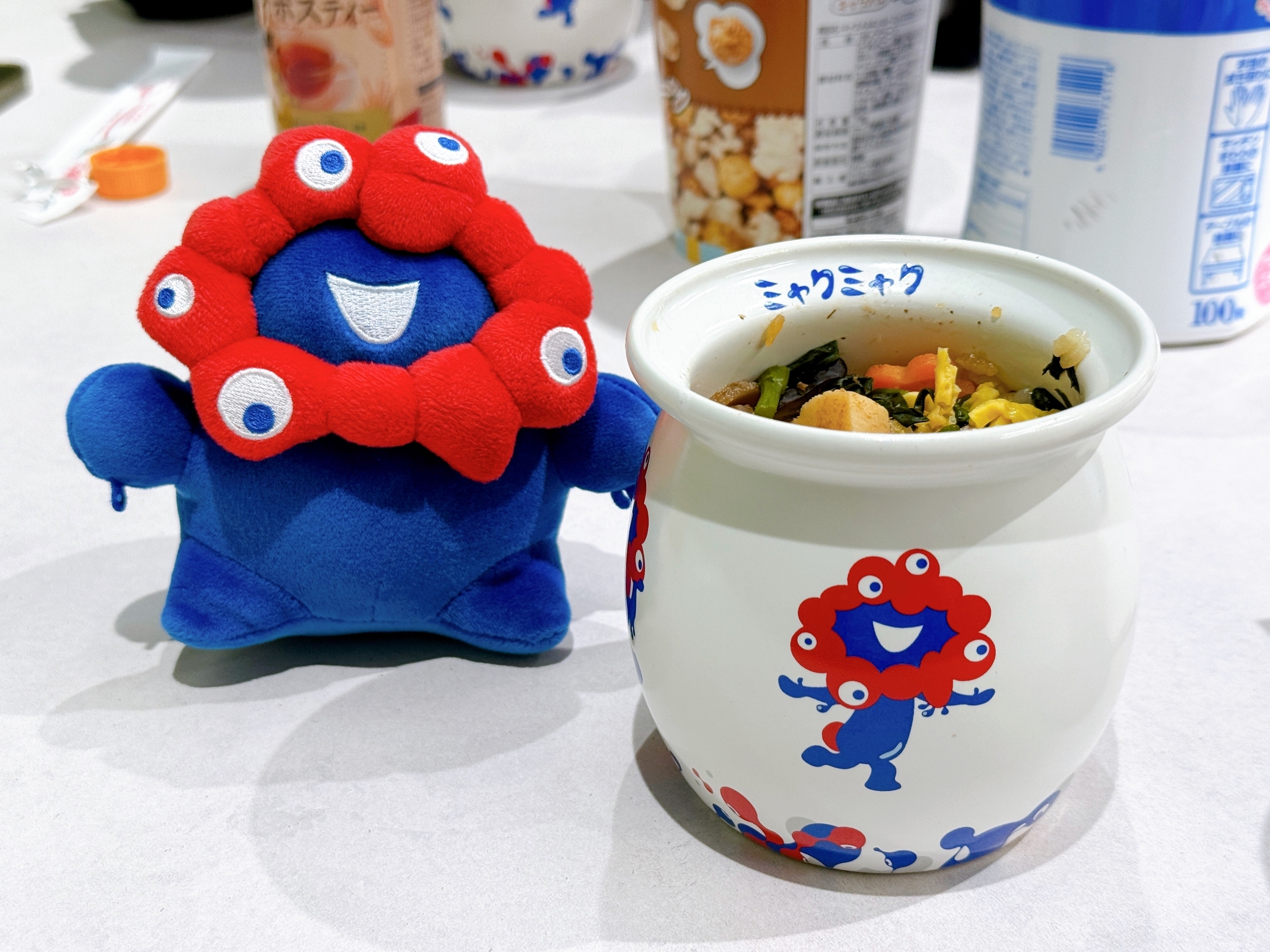 お弁当の淡路屋のEXPO2025 ミャクミャク ひっぱりだこ飯が買えた