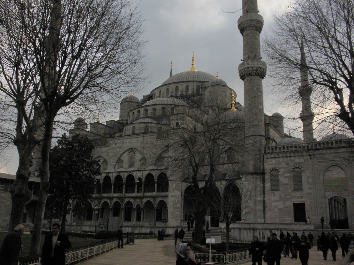トルコの思い出 イスタンブールの異国情緒とボスポラス海峡を見た感慨は今でも思い出す 川瀬芳広のブログ 音楽を奏で 美術と歴史に触れる旅行を楽しみ 科学技術の将来を考える そんな たし算の時間 を生きていこう
