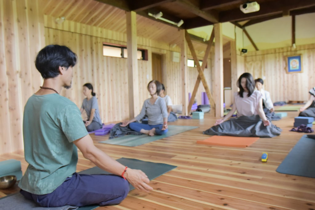 一緒に学ぼうyoga呼吸法 Toshiさんの 呼吸法ティーチャー養成講座 21 Utau Blog 3