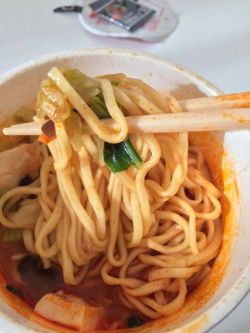 あの有名激辛ラーメンが自宅でも！セブンイレブン「蒙古タンメン中本