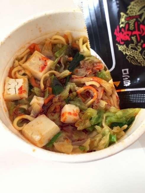 あの有名激辛ラーメンが自宅でも！セブンイレブン「蒙古タンメン中本