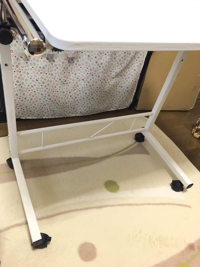 机の奥行を拡張するためのテーブル3