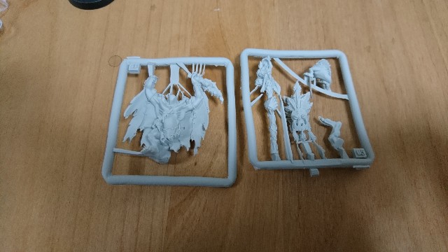 ウォーハンマー 40k/AoS デーモンプリンス（メタル製） - メルカリ
