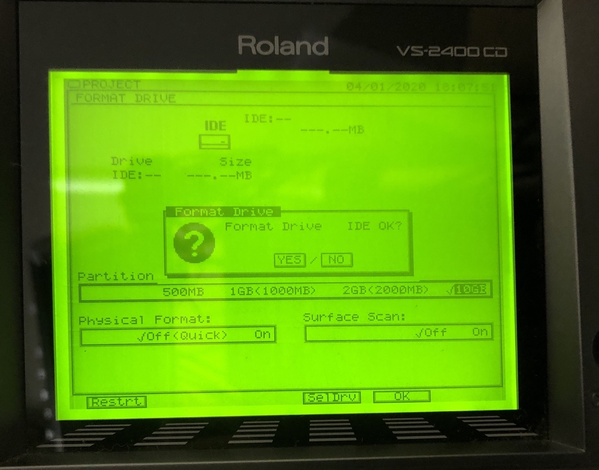 ジャンク品 Roland VS-2400CD 液晶焼けあり／CD-R内蔵　付属品 Yahoo!オークション -「vs-2400cd」の落札相場・落札価格