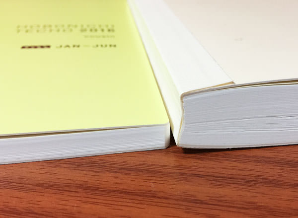 ほぼ日手帳16 カズン半年分割版avecを購入した理由 1年版は厚すぎた おとなのらいふはっく