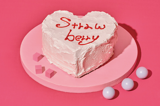 ヒルトン東京ベイ ストロベリーデザートビュッフェ「ストロベリープレイルーム」