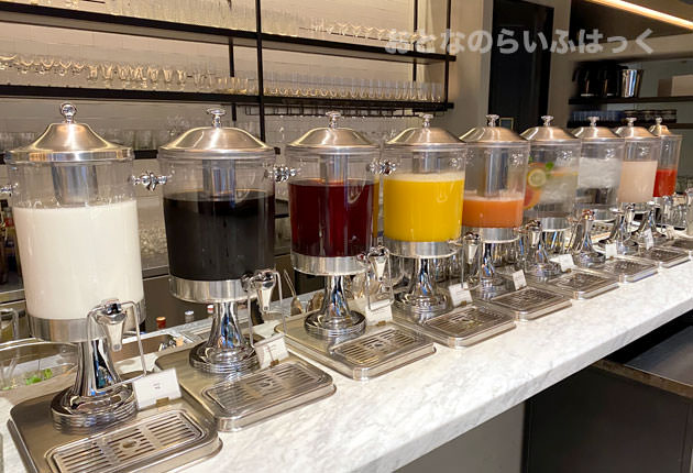 ジュース類やミルク、コーヒー