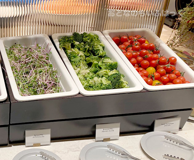 トマト、ブロッコリー、スプラウト