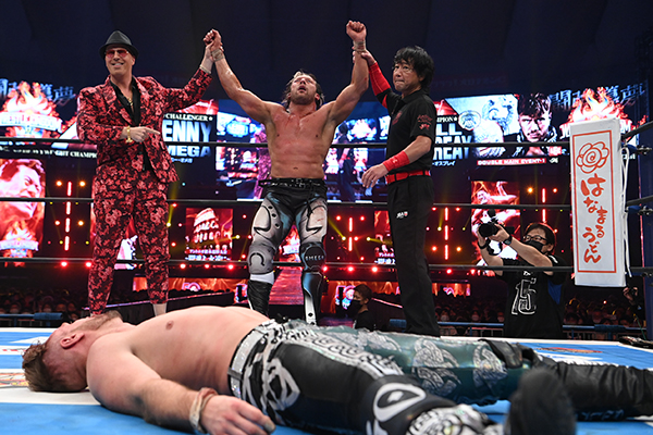 新日本プロレス AEW ザ・クリーナー ケニー・オメガ 直筆サイン色紙 