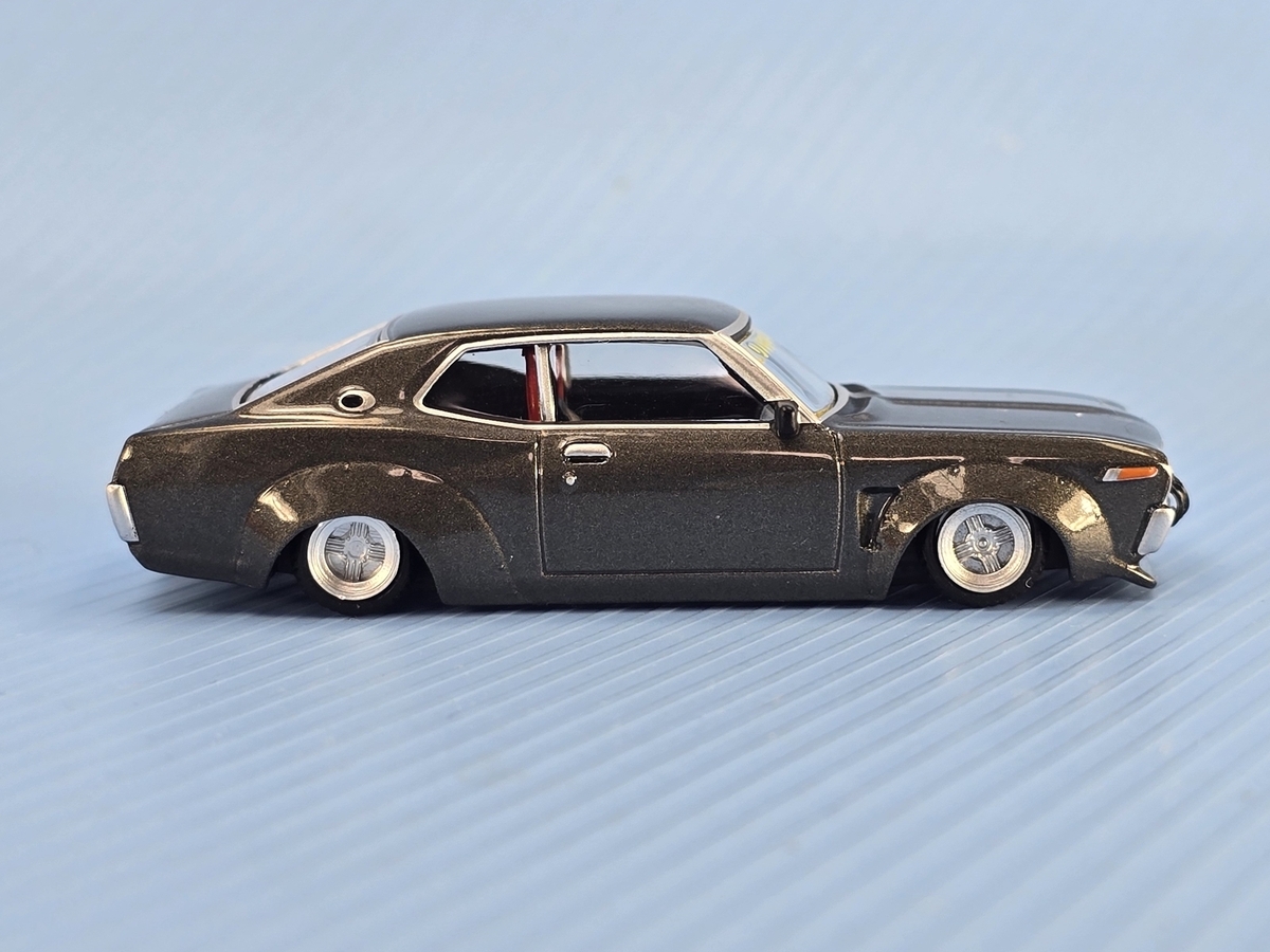 LBワークス 130ローレル 1973年式(C130)1：ブラック アオシマ