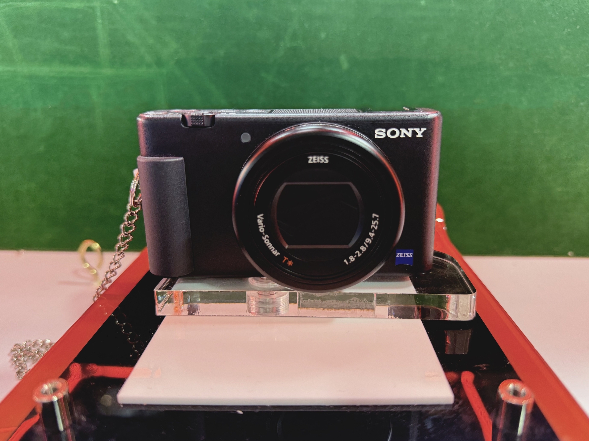 RICOH GR IV見てきた！そしてコンデジ探しの旅【完結】 - MONOKIRI 35mm