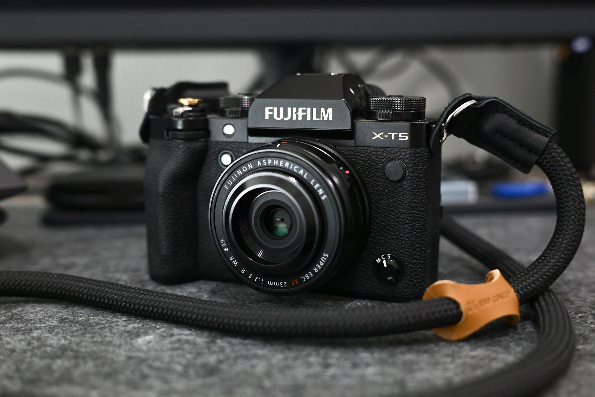 フジのパンケーキレンズ「XF23mm F2.8 R WR」 - MONOKIRI 35mm